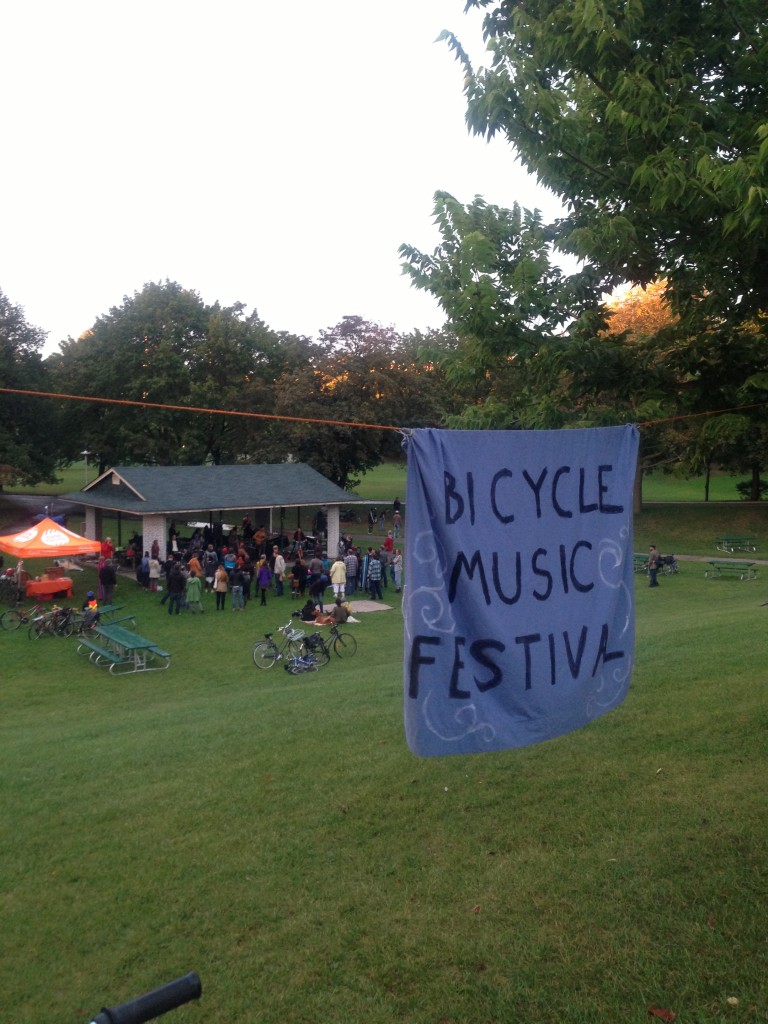bucoliceclogue_Toronto_BicycleMusicFestival_2015